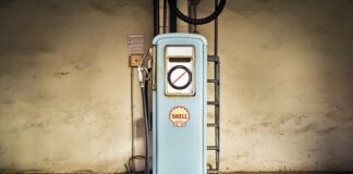 Co dodać do paliwa żeby zatrzeć silnik?