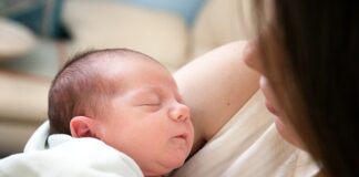 Ile kosztuje klejenie tapety na ścianę? Ile kosztuje klejenie tapety na ścianę?